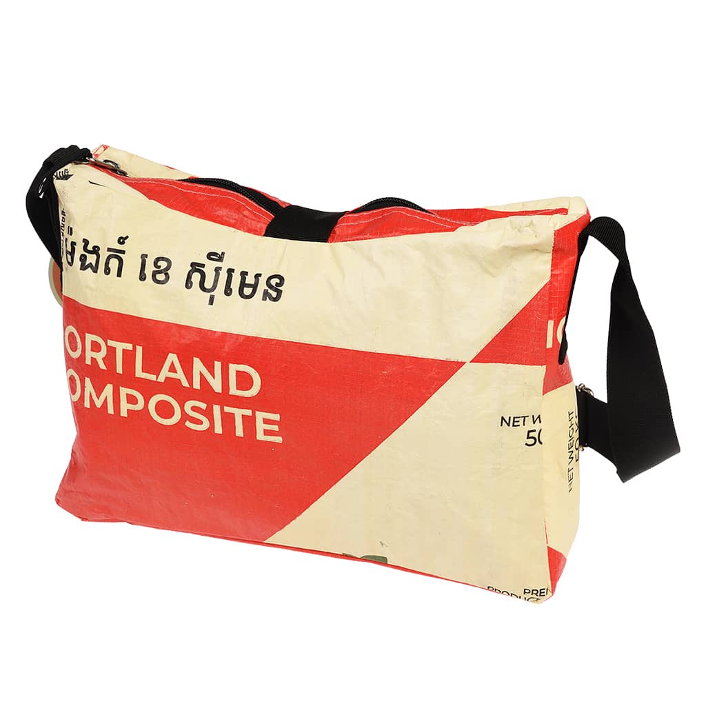 תיק צד בינוני מפלסטיק ממוחזר