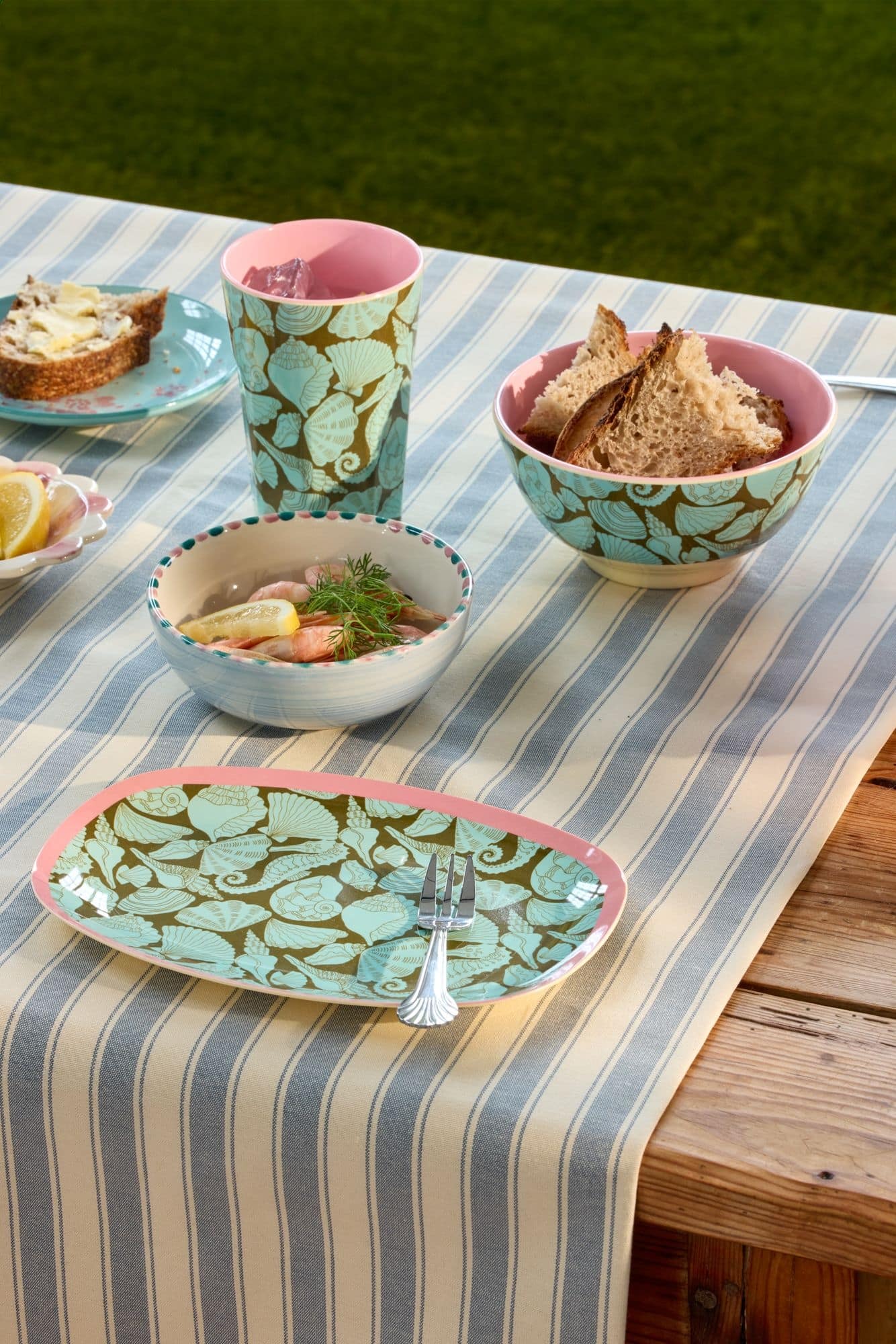 כוס לאטה צדפים תכלת