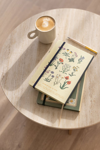 מחברת שורה בכריכה קשה : WIELD FIELD