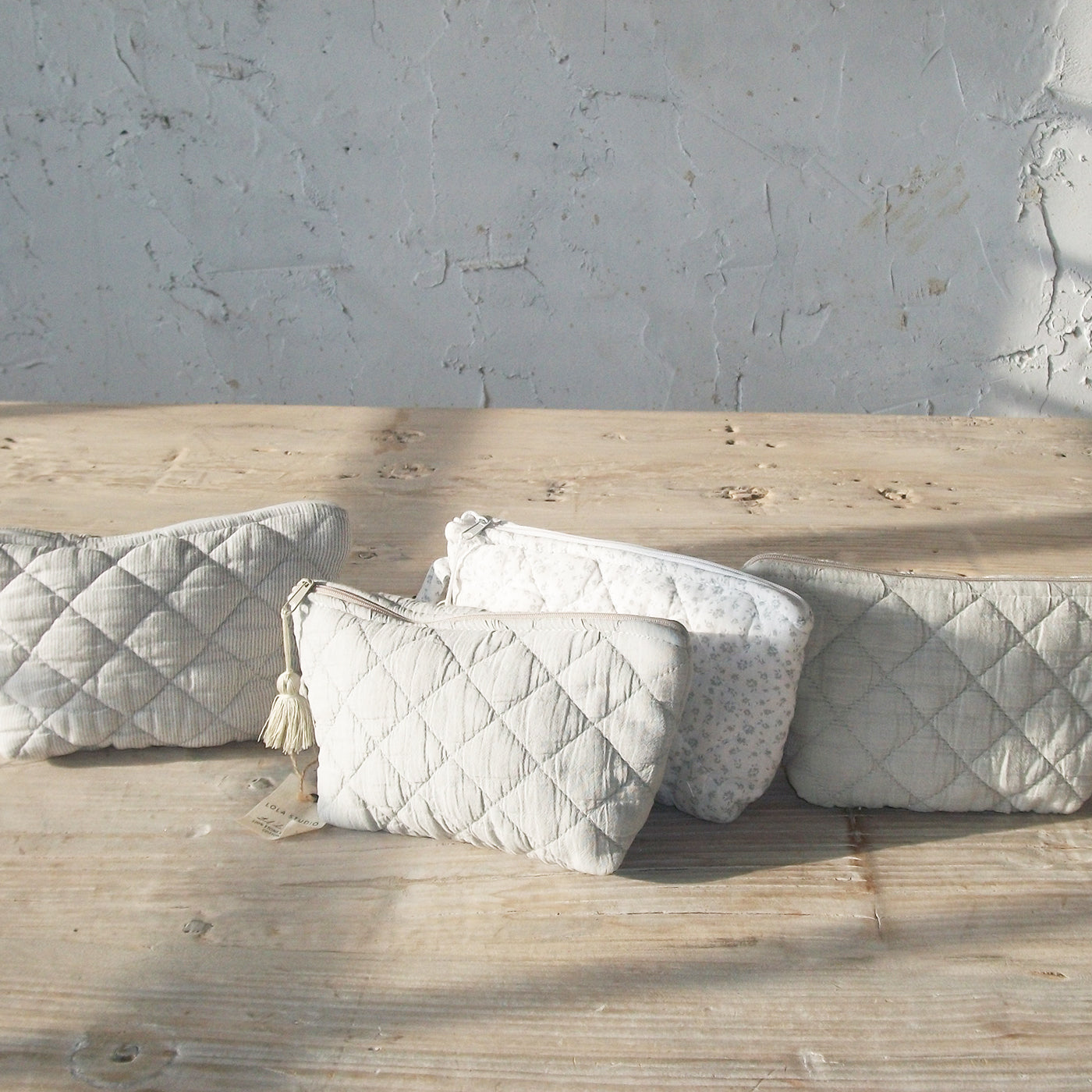 תיק איפור קווילט בדוגמאות שונות