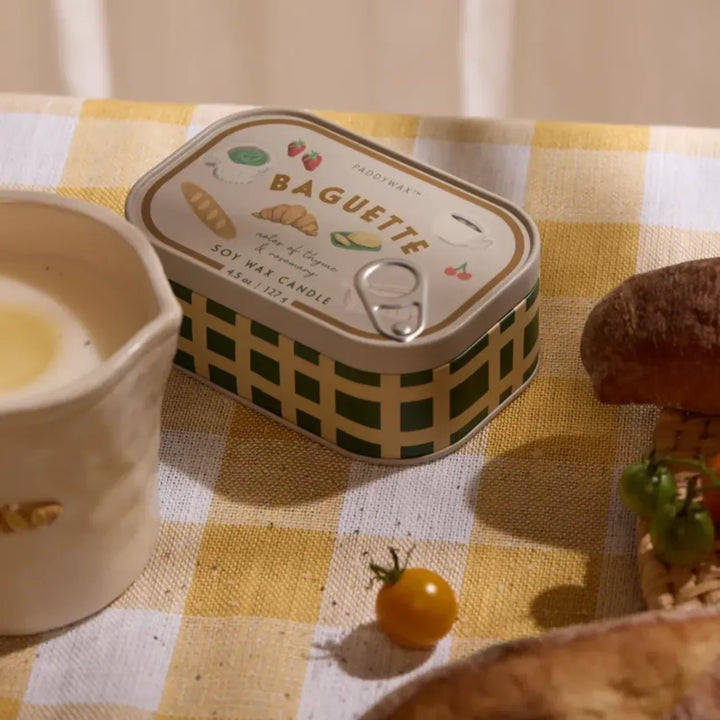 נר: Bistro Tin, French Baguette
