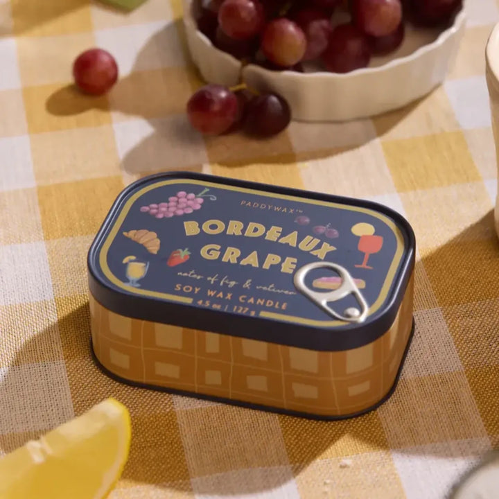 נר: Bistro Tin, Bordeaux Grapes