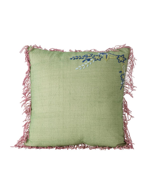 כרית מרובעת ירוקה עם רקמת פרח