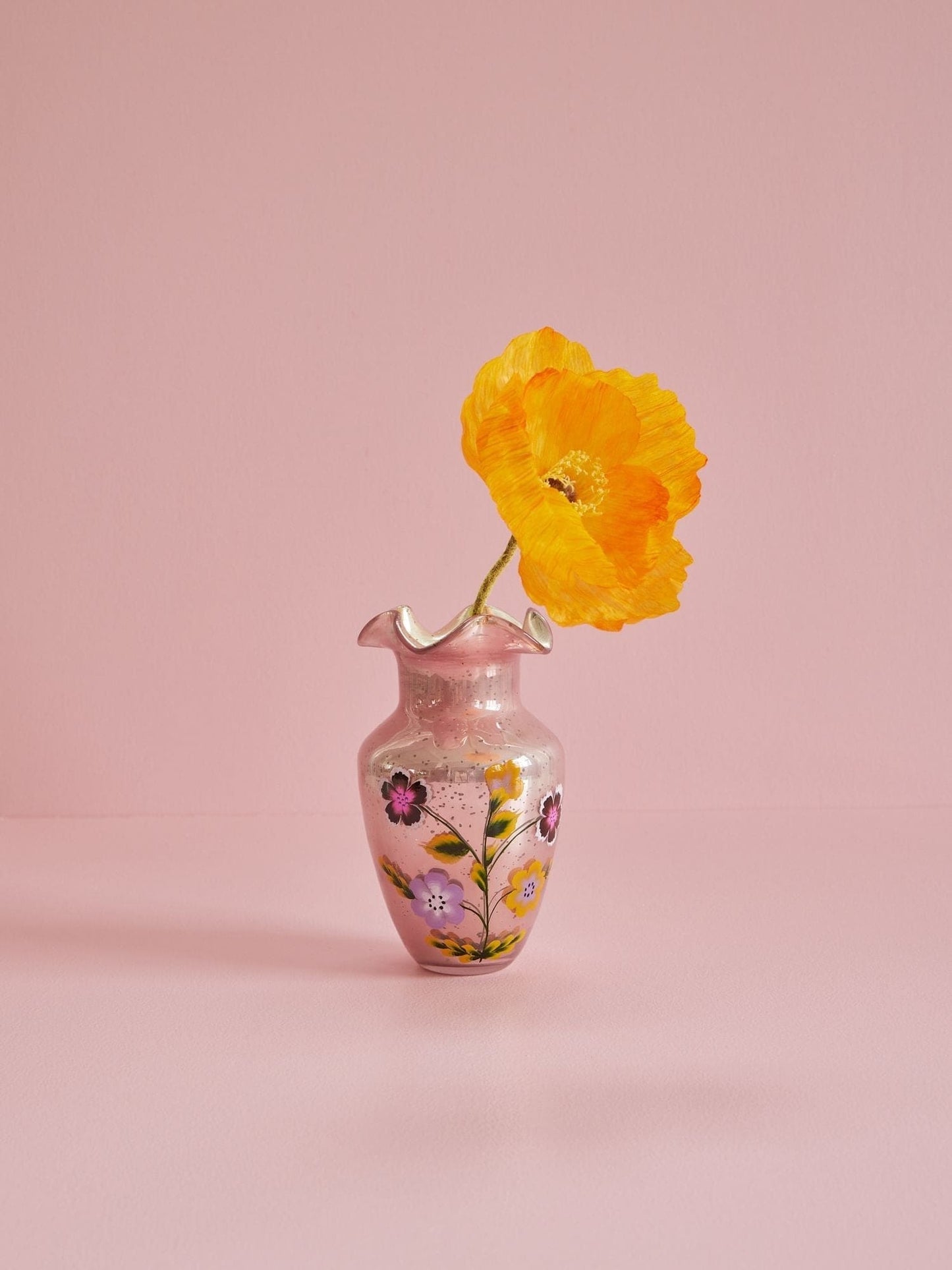 אגרטל זכוכית ורוד בינוני עם איורי פרחים
