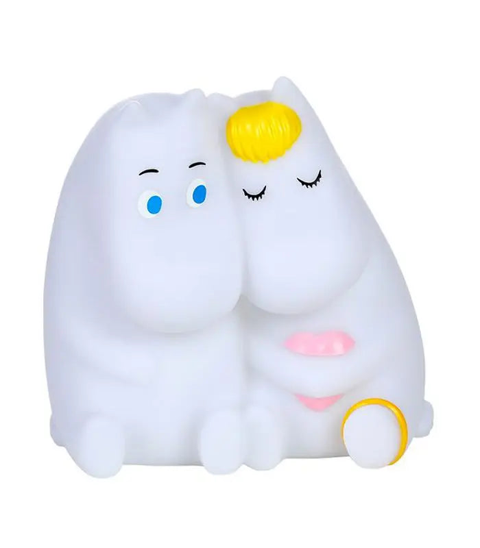 מנורה – מומינים מתחבקים