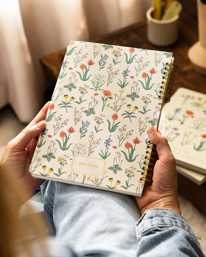 מחברת ספירלה : WILD NATURE